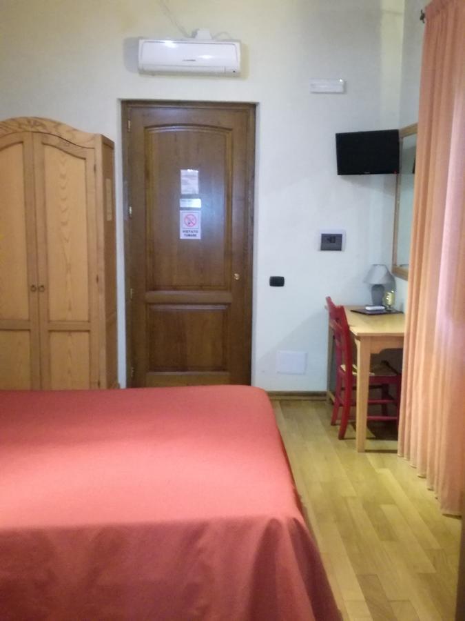 Albergo Arinde Rende Eksteriør bilde